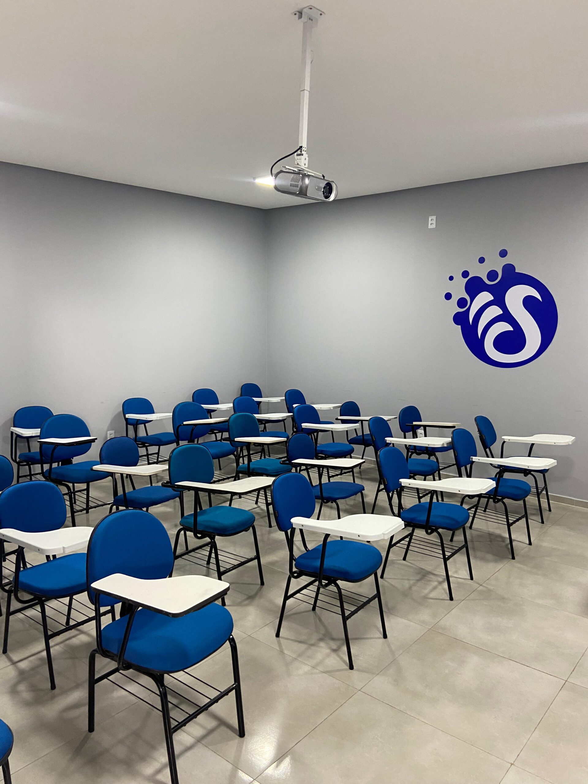 WhatsApp Image 2025-10-27 at 21.54.07